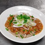 新潟名物布のり蕎麦とおいしい酒菜 きなせや. - 蕎麦屋のジャージャー麺