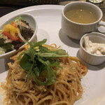 BOND CAFE - 