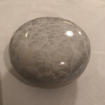 カーサ カルマ - 磨いた石みたいだが