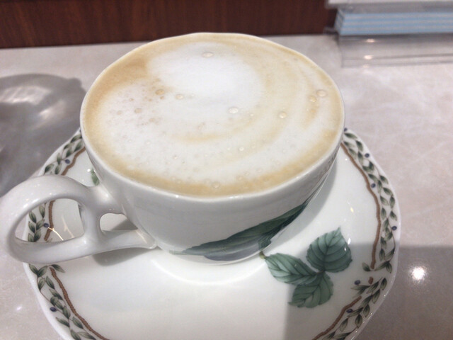 Uccカフェメルカード 熊本鶴屋店 Ucc Cafe Mercado 水道町 コーヒー専門店 食べログ