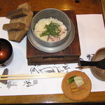 Hachiuma - たこ釜飯、椀物、香の物