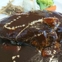 厳選洋食さくらい - なかなかのサイズ感