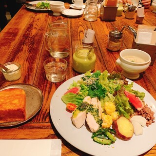 池袋でゆっくりランチ 思わず長居したくなるお店19選 食べログまとめ 池袋でゆっくりランチ 思わず長居したくなるお店19選 食べログまとめ