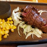 函館五島軒 - 牛タンステーキランチ150g ¥1000（税別）レモンと塩でシンプルに頂きま〜す！