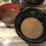 無鉄砲つけ麺無極 - スープ割り