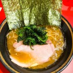 横浜家系総本山 吉村家直系店 ラーメン内田家 - 