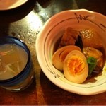 Uminchu - 素敵な桃酒 豚角煮