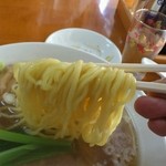 和風らーめん 金子 - 昔ながらの中華そばの麺