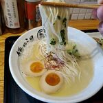 らーめん 一宮鶏白湯 鶏神 - 