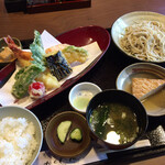 Otoichirou Kakurean - 天ぷら盛りとお蕎麦の膳