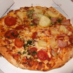 ドミノ・ピザ - 料理写真:4種類のピザが食べられるクワトロハッピー