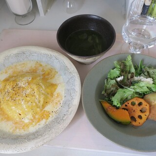 雨の日ライオン_0