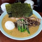 横浜ラーメン　壱鉄家 - 