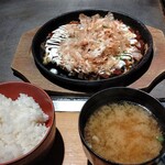 Hanamaru Tei - お好み焼き定食890円