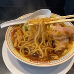 Sabarokuseimenshonishinakajimaminamikataten - 麺リフトしてみました