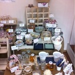 Otsu - 持ち帰ることができる焼き菓子もたくさん♫