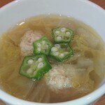 ハナ カフェ - 生姜香るふわふわ鶏だんごスープ