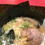 ラーメン山岡家 - 具材アップ