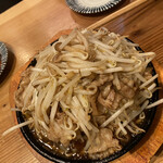 Sendai Eki Mae Guzura Mozura - 肉もやしマンです