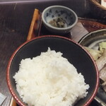 外苑 うまや - ご飯