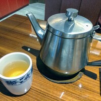 横浜中華街 重慶飯店 本館 - ジャスミン茶
