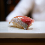 東麻布 天本 - 縞鯵