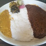 カレー&オリエンタルバル 桃の実 - キーマカレーセット