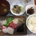 トニー - 