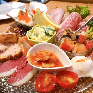 ≪Food from 280 yen≫ Enjoy authentic Italian cuisine at bar prices◎