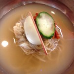 Kuromombutabijin - 冷麺！
