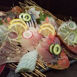 かもめ食堂 - 刺し身の盛合せ