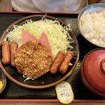 ウインナー・メンチ定食　税込660円　　　　　　　　ご飯（小）