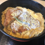 そば屋てんとろ - カツ丼ご飯少なめ