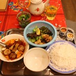 ベトナム料理クアンコム11 - ブンチャーランチ(900円)