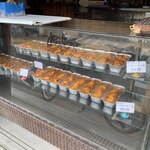 熊岡菓子店 - ショーケース