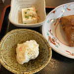 猫丸食堂 - 冷奴とポテトサラダ