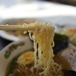 ジャスミン - 会津では細めとなりますが、全国的にはスタンダードとなる中華麺