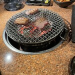 Sumibiyakiniku Yatsugu - 