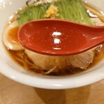みんなのらぁ麺 阿飛流 - スープ
