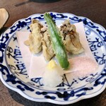 魚屋ひでぞう - 牡蠣の天ぷら 480円