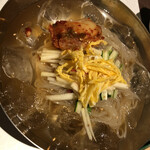 個室焼肉 囲 - 冷麺　850円