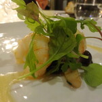 Vaas - ラングスティーヌのポワレとヒラタケパセリ風味