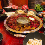 譚鴨血 老火鍋 新宿本店 - 