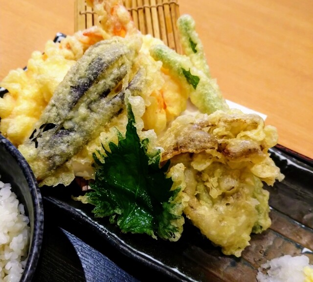 さくら水産 天王洲店 天王洲アイル 居酒屋 ネット予約可 食べログ さくら水産 天王洲店 天王洲アイル 居酒屋 ネット予約可 食べログ