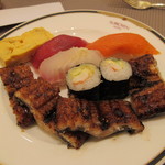 Suikouen - 喜一郎　一皿のみ。。うなぎと寿司