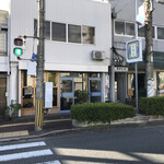 エニー ビー&ビー+コーヒー - 店の外観