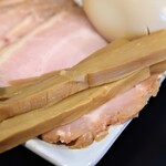 らぁ麺 飛鶏 - めんま