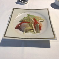 メゾン・ド・ユーロン - 海老と季節野菜の岩塩炒め