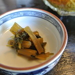 Matsuba Diya - 箸休めの、わさびの茎の佃煮