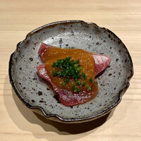 鮨 利﨑 - かつお刺